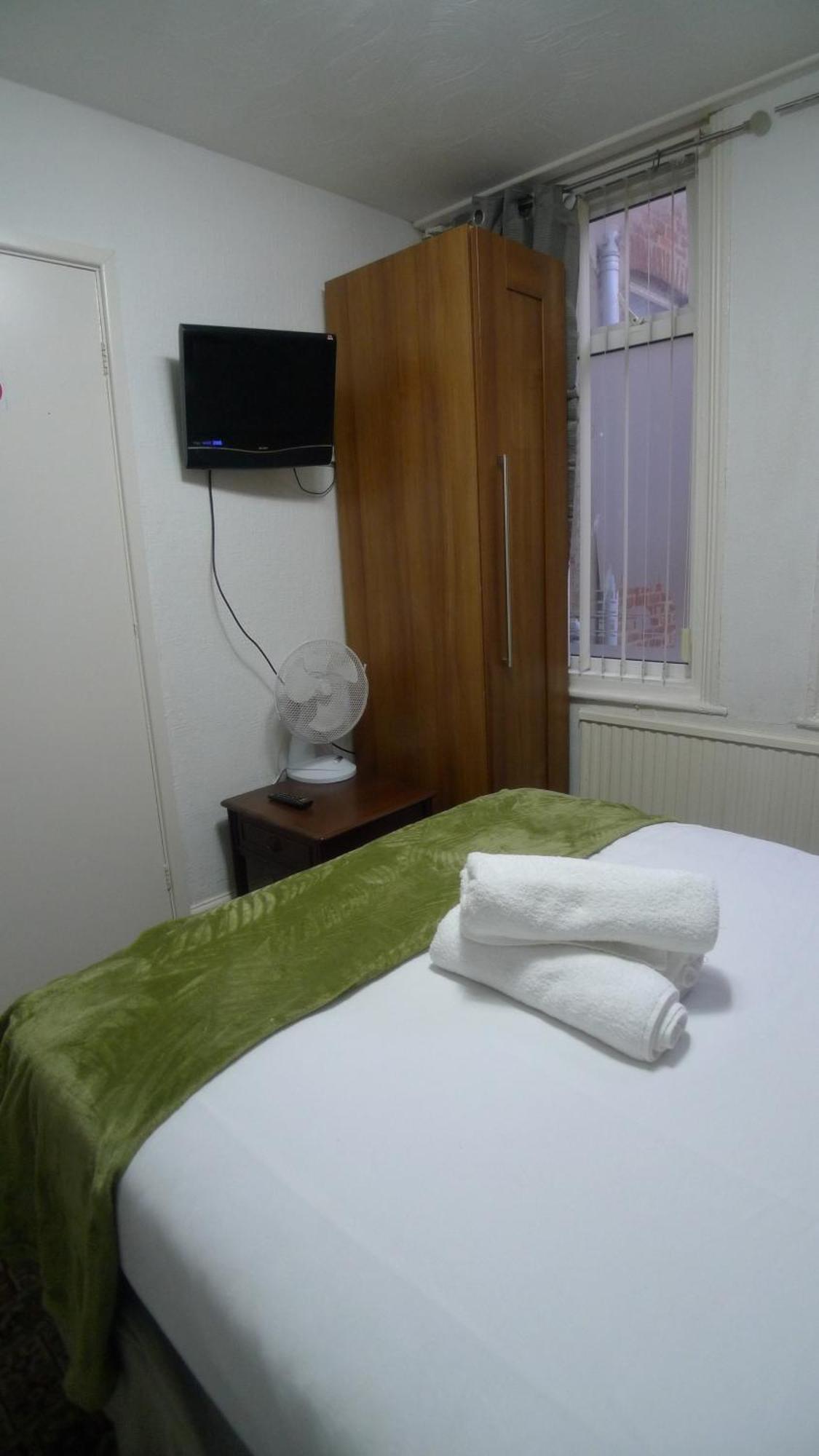 בלקפול Fairway Hotel מראה חיצוני תמונה