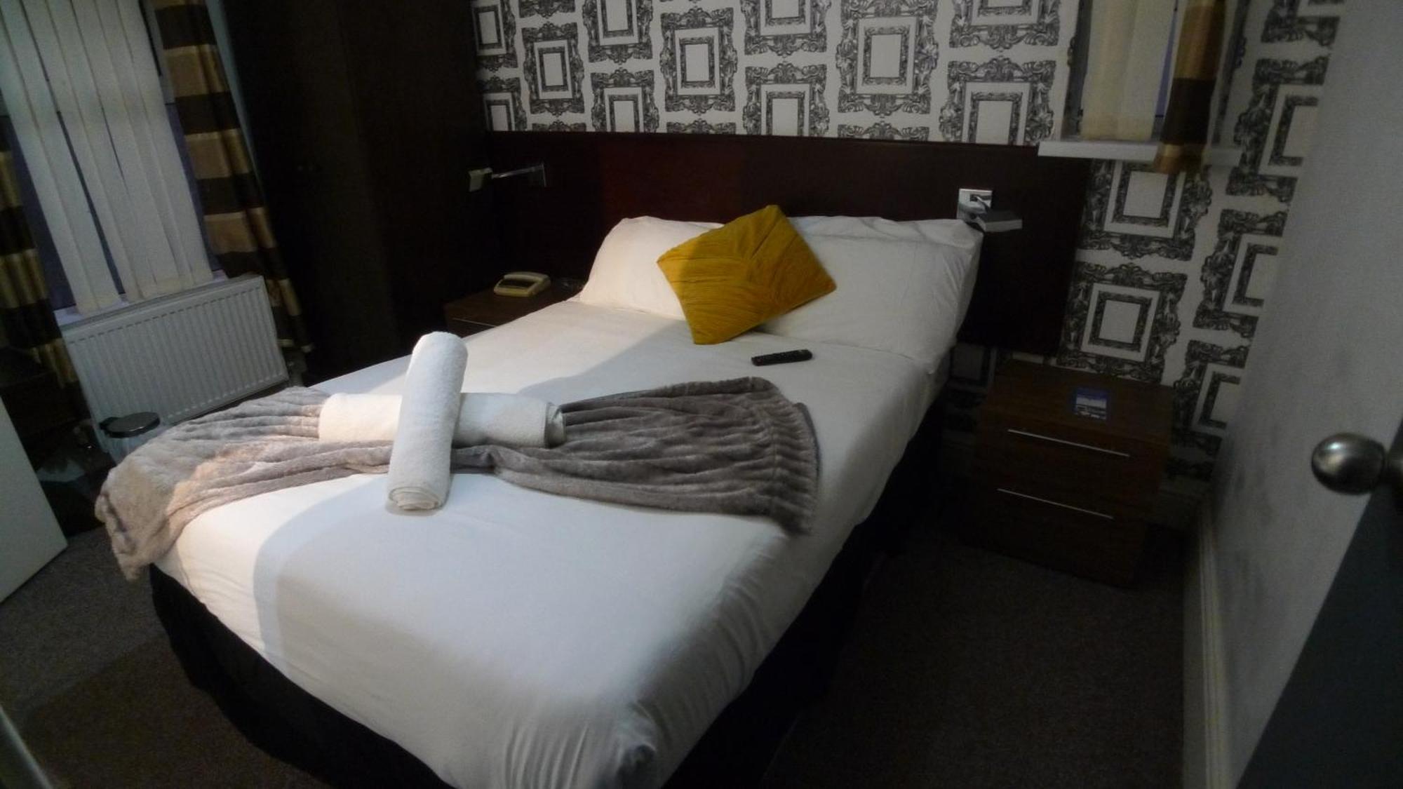 בלקפול Fairway Hotel מראה חיצוני תמונה